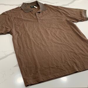 Boss men’s collar, red and brown shirt